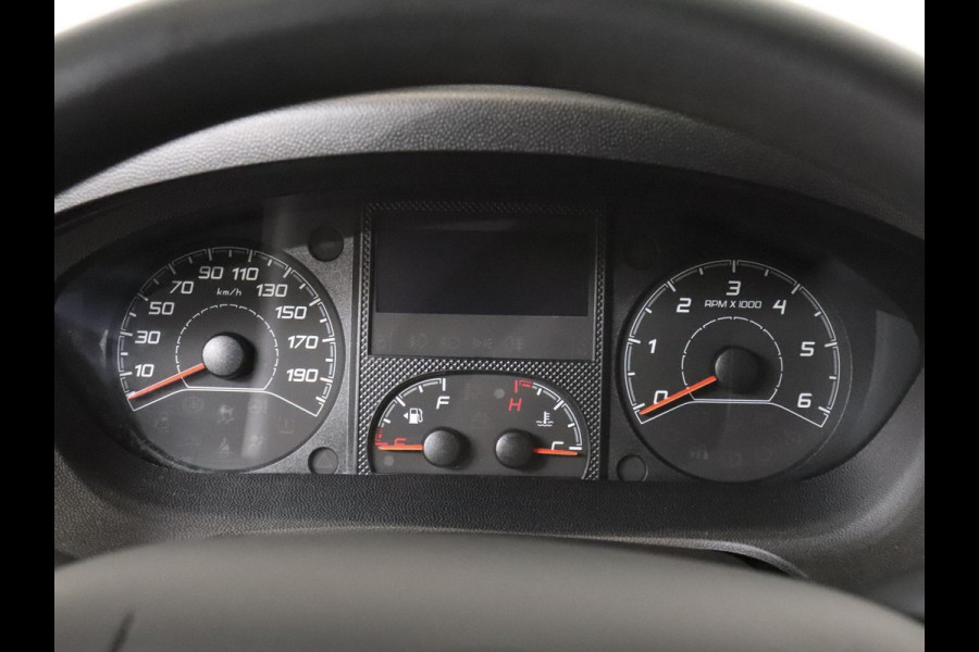 Opel Movano 140pk L2H2 Edition Navi Camera Parkeersensoren Trekhaak Cruise control Airco