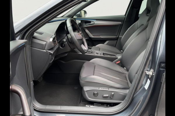 CUPRA Formentor 1.4 e-Hybrid Adrenaline 204pk | Panoramadak | Parkeercamera | Climatronic | Verwarmbare voorstoelen