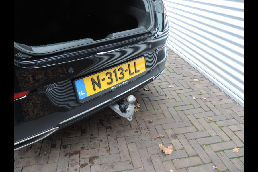 Mercedes-Benz CLA-Klasse Shooting Brake 200 Business Solution Luxury panoramadak trekhaak