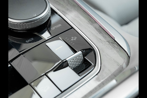 BMW X5 xDrive45e M-Sport - Driving Assistant Prof - Hifi - Adaptief LED - Comfort Access