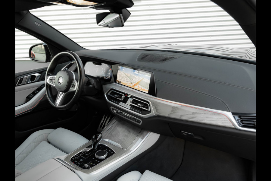 BMW X5 xDrive45e M-Sport - Driving Assistant Prof - Hifi - Adaptief LED - Comfort Access