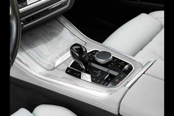 BMW X5 xDrive45e M-Sport - Driving Assistant Prof - Hifi - Adaptief LED - Comfort Access