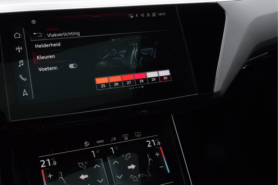 Audi e-tron S Quattro 371kW / Luchtvering/ Standkachel/ Bang & Olufsen Sound System/ Trekhaak/ Panoramadak/