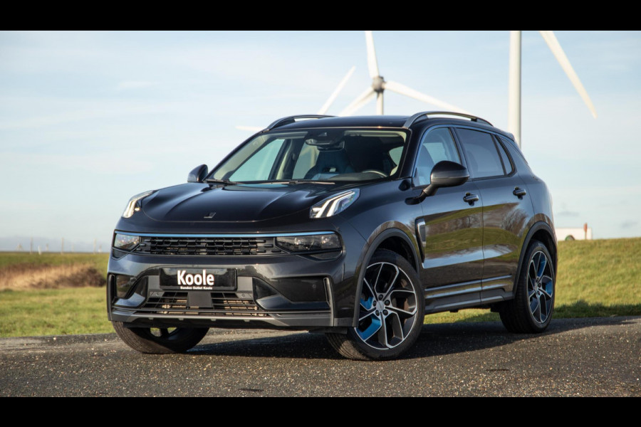 Lynk & Co 01 1.5 192kW PHEV PANORAMA DAK / 20'' / STOEVERWARMING / CARPLAY