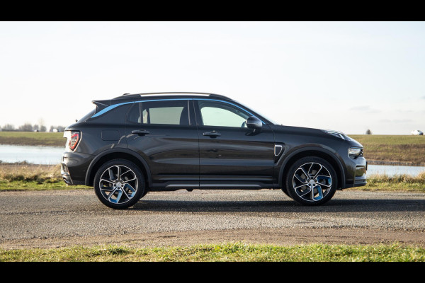 Lynk & Co 01 1.5 192kW PHEV PANORAMA DAK / 20'' / STOEVERWARMING / CARPLAY
