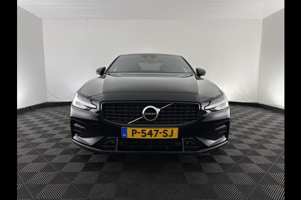 Volvo S60 2.0 B3 R-Design Black Edition (INCL-BTW) Aut. *FULL-LED | LEATHER | HEATED-R-SPORTSEATS | HARMAN/KARDON | MEMORY-PACK | CAMERA | NAVI-FULLMAP | ECC | PRIVACYGLASS | PDC | CRUISE | LANE-ASIST | DAB | DIGI-COCKPIT | TOWBAR