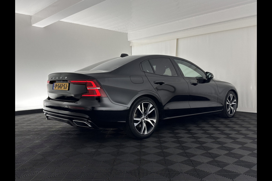 Volvo S60 2.0 B3 R-Design Black Edition (INCL-BTW) Aut. *FULL-LED | LEATHER | HEATED-R-SPORTSEATS | HARMAN/KARDON | MEMORY-PACK | CAMERA | NAVI-FULLMAP | ECC | PRIVACYGLASS | PDC | CRUISE | LANE-ASIST | DAB | DIGI-COCKPIT | TOWBAR