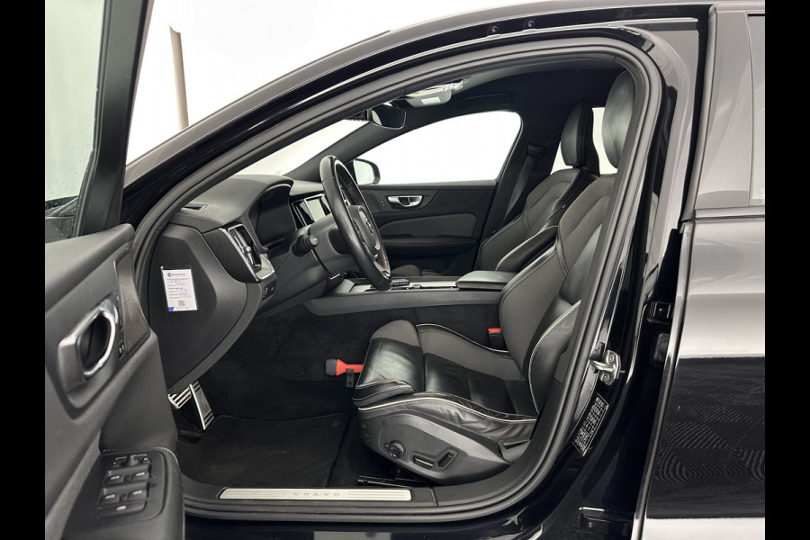 Volvo S60 2.0 B3 R-Design Black Edition (INCL-BTW) Aut. *FULL-LED | LEATHER | HEATED-R-SPORTSEATS | HARMAN/KARDON | MEMORY-PACK | CAMERA | NAVI-FULLMAP | ECC | PRIVACYGLASS | PDC | CRUISE | LANE-ASIST | DAB | DIGI-COCKPIT | TOWBAR