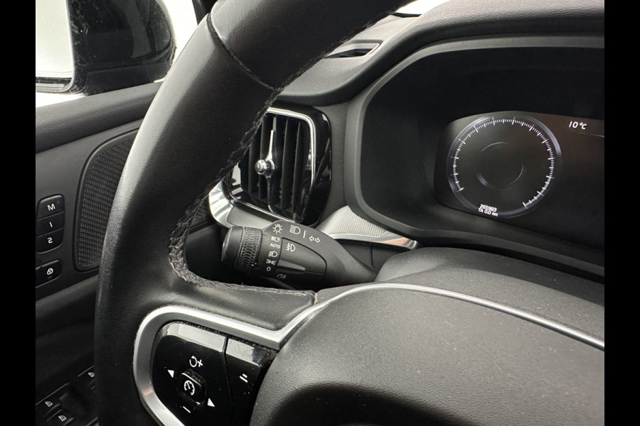 Volvo S60 2.0 B3 R-Design Black Edition (INCL-BTW) Aut. *FULL-LED | LEATHER | HEATED-R-SPORTSEATS | HARMAN/KARDON | MEMORY-PACK | CAMERA | NAVI-FULLMAP | ECC | PRIVACYGLASS | PDC | CRUISE | LANE-ASIST | DAB | DIGI-COCKPIT | TOWBAR