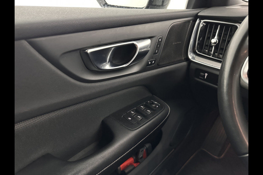 Volvo S60 2.0 B3 R-Design Black Edition (INCL-BTW) Aut. *FULL-LED | LEATHER | HEATED-R-SPORTSEATS | HARMAN/KARDON | MEMORY-PACK | CAMERA | NAVI-FULLMAP | ECC | PRIVACYGLASS | PDC | CRUISE | LANE-ASIST | DAB | DIGI-COCKPIT | TOWBAR