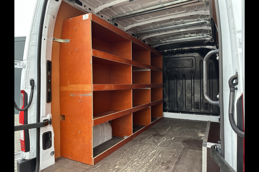 Nissan NV400 2.3 dCi 136 PK / L2H2 / VAN DEN BORN GLASRESTEEL AUTO / TREKHAAK / IMPERIAAL / CAMERA / CRUISE / ECC