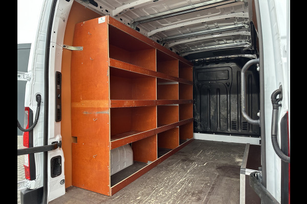 Nissan NV400 2.3 dCi 136 PK / L2H2 / VAN DEN BORN GLASRESTEEL AUTO / TREKHAAK / IMPERIAAL / CAMERA / CRUISE / ECC