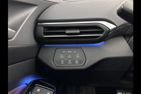 Volkswagen ID.4 Max 77 kWh [ 3-Fase ] {SOH-89%} (INCL.BTW) Aut. *PANO | HEAD-UP | LEATHER | FULL-LED | MEMORY-PACK | TOP-VIEW | BLIND-SPOT | HEATED-SPORTSEATS | DIGI-COCKPIT | DAB+ | 21''ALU*