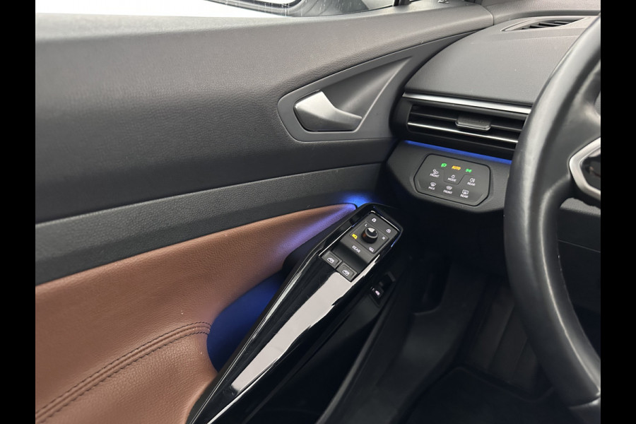 Volkswagen ID.4 Max 77 kWh [ 3-Fase ] {SOH-89%} (INCL.BTW) Aut. *PANO | HEAD-UP | LEATHER | FULL-LED | MEMORY-PACK | TOP-VIEW | BLIND-SPOT | HEATED-SPORTSEATS | DIGI-COCKPIT | DAB+ | 21''ALU*