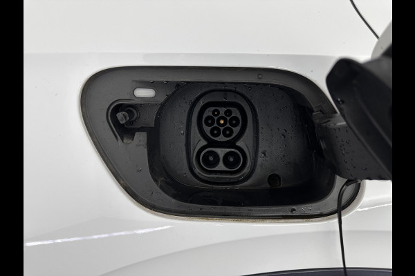 Volkswagen ID.4 Max 77 kWh [ 3-Fase ] {SOH-89%} (INCL.BTW) Aut. *PANO | HEAD-UP | LEATHER | FULL-LED | MEMORY-PACK | TOP-VIEW | BLIND-SPOT | HEATED-SPORTSEATS | DIGI-COCKPIT | DAB+ | 21''ALU*