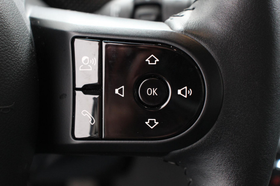 MINI Mini 1.5 Cooper Maximise Steptronic 5 deurs | Navigatie | Apple Carplay/Android Auto | Camera | Parkeer sensoren | Airco | Dab | Cruise Control | Led