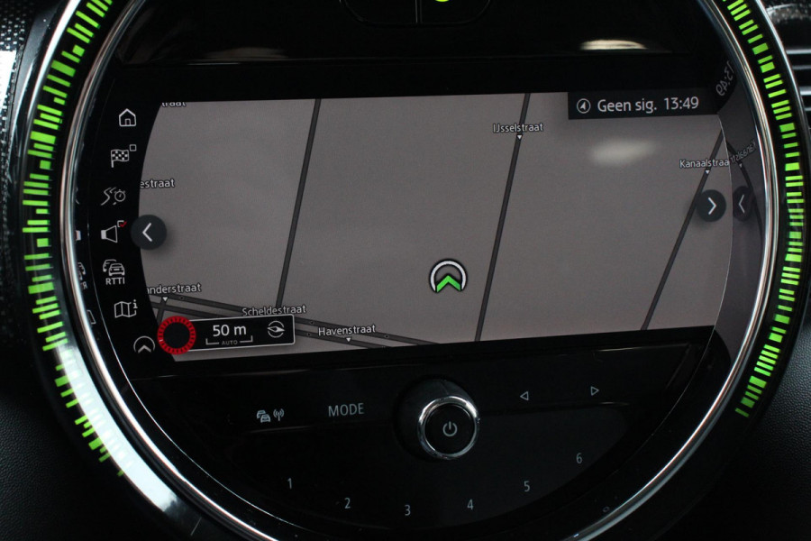 MINI Mini 1.5 Cooper Maximise Steptronic 5 deurs | Navigatie | Apple Carplay/Android Auto | Camera | Parkeer sensoren | Airco | Dab | Cruise Control | Led