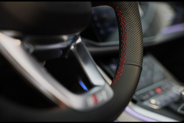 Audi Q8 60 TFSI e Quattro RSQ8 Look / NEW / RS Zetels / Massage / Head Up / 360 Camera / B & O / Leder / Open Pano / Matrix / 23 I