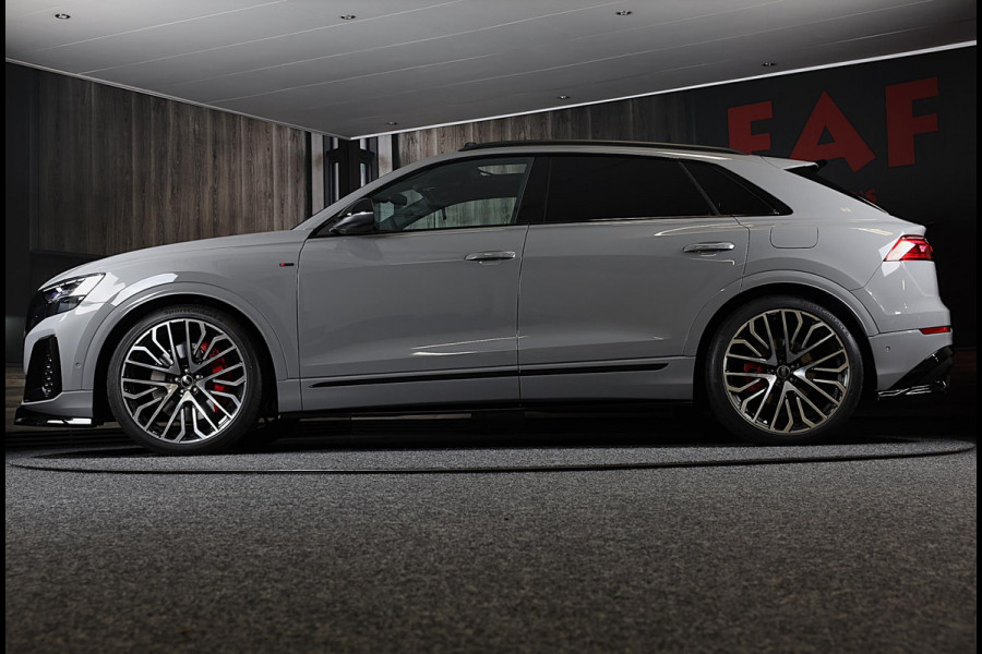 Audi Q8 60 TFSI e Quattro RSQ8 Look / NEW / RS Zetels / Massage / Head Up / 360 Camera / B & O / Leder / Open Pano / Matrix / 23 I