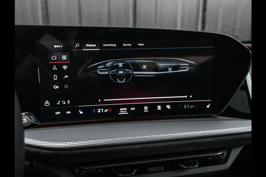 Audi Q5 Sportback 2.0 TFSI e-hybrid quattro S edition Competition 368pk | Luchtvering S-Seats | Panoramadak | Trekhaak | Digital Oled |