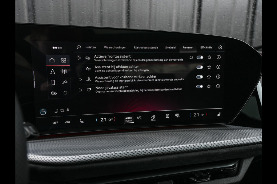 Audi Q5 Sportback 2.0 TFSI e-hybrid quattro S edition Competition 368pk | Luchtvering S-Seats | Panoramadak | Trekhaak | Digital Oled |