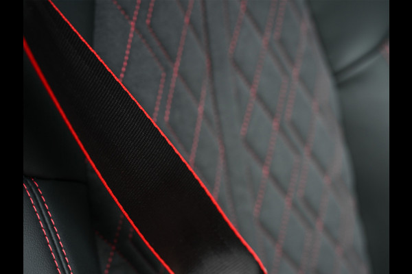 Audi Q5 Sportback 2.0 TFSI e-hybrid quattro S edition Competition 368pk | Luchtvering S-Seats | Panoramadak | Trekhaak | Digital Oled |