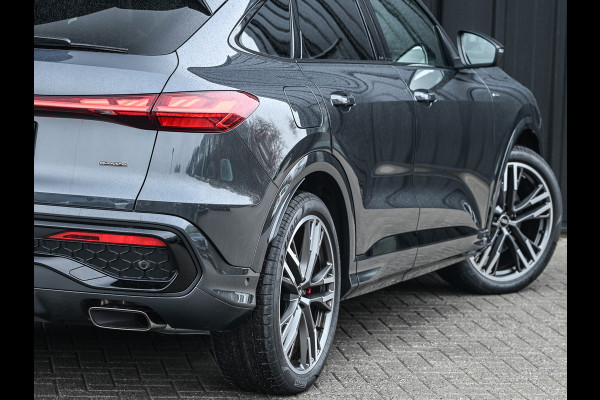 Audi Q5 Sportback 2.0 TFSI e-hybrid quattro S edition Competition 368pk | Luchtvering S-Seats | Panoramadak | Trekhaak | Digital Oled |