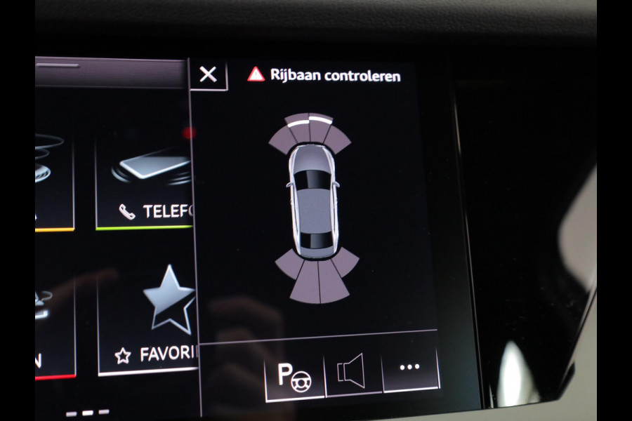 Audi A3 Limousine 30 TFSI Advanced edition 110 pk S-tronic | Navigatie | Parkeersensoren (Park assist) | Apple Carplay/Android Auto | Stoelverwarming |