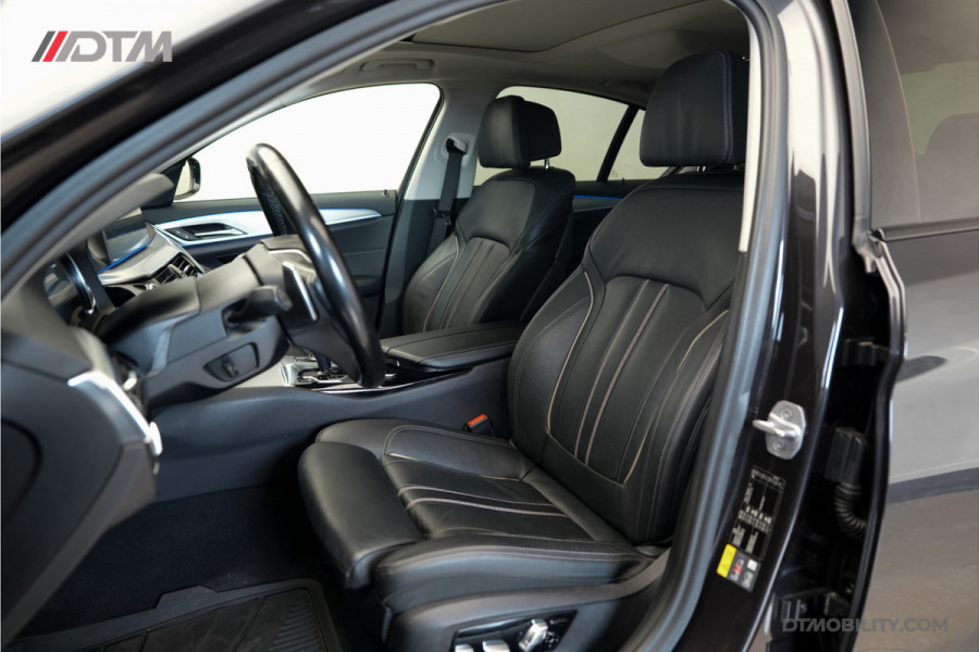 BMW 5 Serie 530e High Executive | Schuifdak | Adaptief cruise