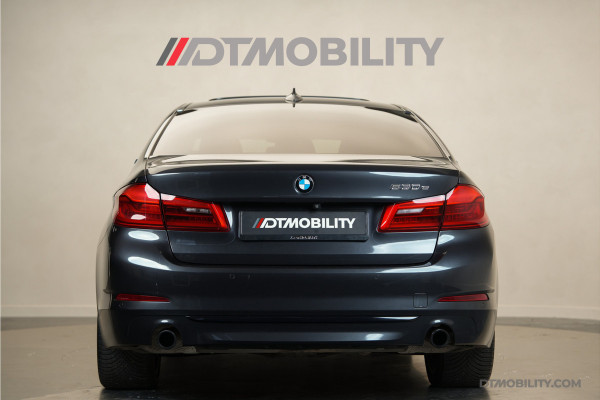 BMW 5 Serie 530e High Executive | Schuifdak | Adaptief cruise