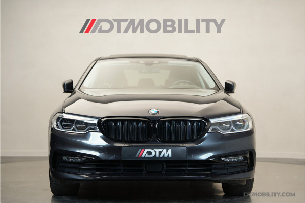 BMW 5 Serie 530e High Executive | Schuifdak | Adaptief cruise