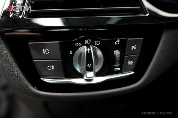 BMW 5 Serie 530e High Executive | Schuifdak | Adaptief cruise