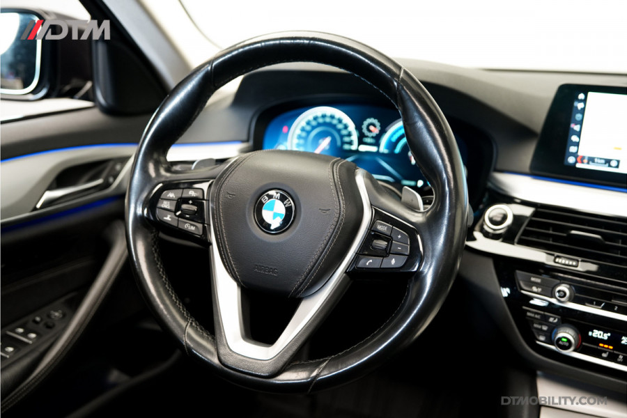 BMW 5 Serie 530e High Executive | Schuifdak | Adaptief cruise