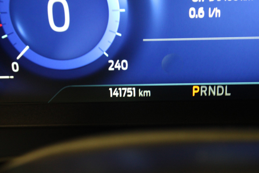 Ford Focus 1.0 EcoBoost Hybrid Titanium |Camera|groot Navi| *Pasen Geopend!*