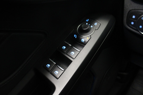 Ford Focus 1.0 EcoBoost Hybrid Titanium |Camera|groot Navi| *Pasen Geopend!*