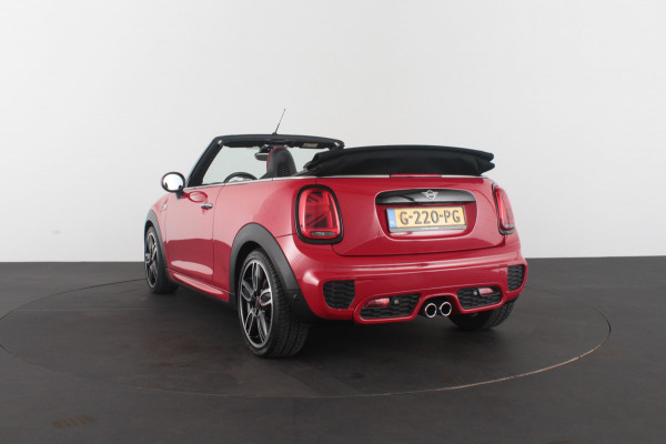 MINI Cabrio 2.0 Cooper S John Cooper Works > 192pk/H&K/Head-up/18inch/Chili red/Aerodynamica Kit...