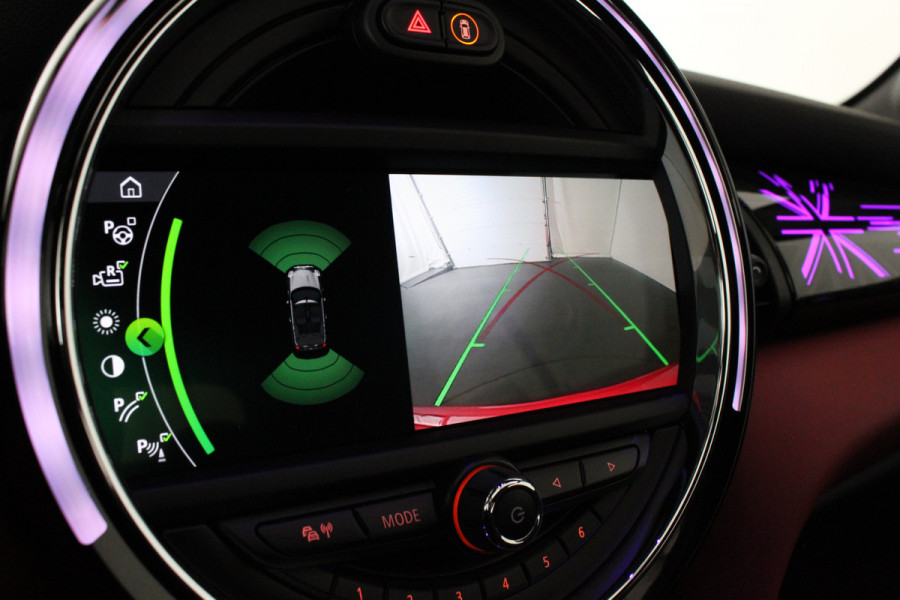 MINI Cabrio 2.0 Cooper S John Cooper Works > 192pk/H&K/Head-up/18inch/Chili red/Aerodynamica Kit...