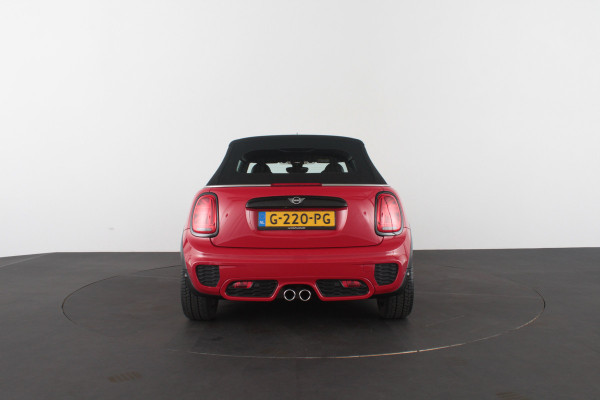 MINI Cabrio 2.0 Cooper S John Cooper Works > 192pk/H&K/Head-up/18inch/Chili red/Aerodynamica Kit...