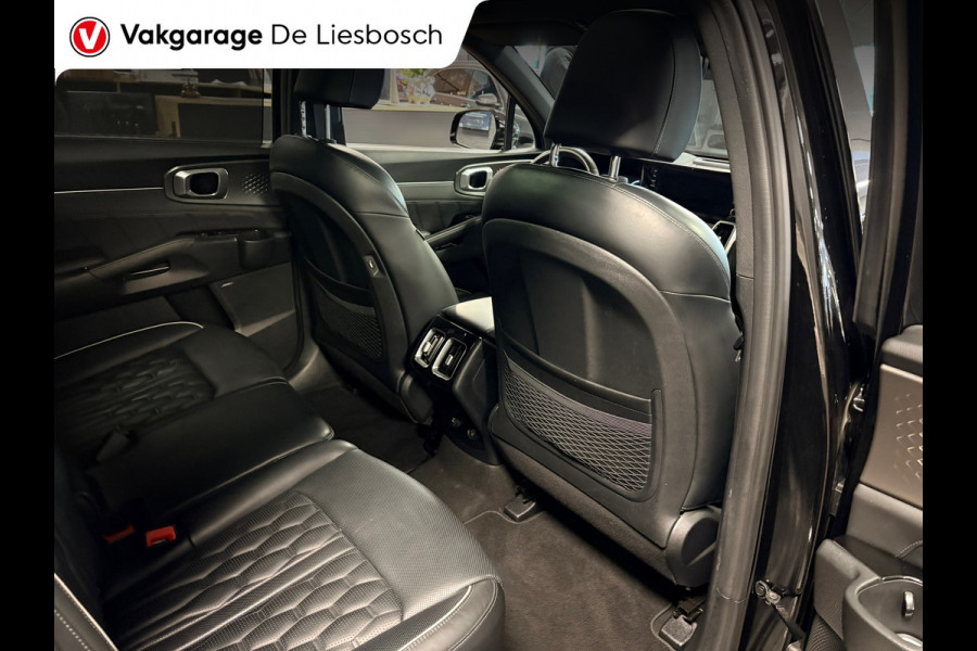 Kia Sorento 1.6 T-GDI Plug-in Hybrid 4WD ExecutiveLine 5 persoons / panorama-dak / 360camera / Bose