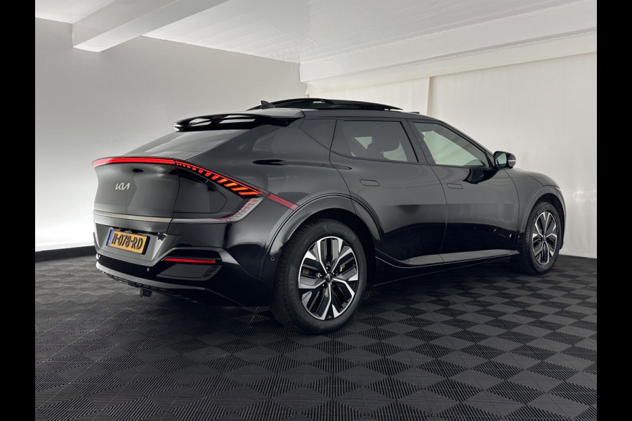 Kia Ev6 GT-Line 77.4 kWh (INCL-BTW) Aut. *HEATPUMP | PANO | HEAD-UP | LEATHER-ALCANTARA | ADAPTIVE-CRUISE | DIGI-COCKPIT | MERIDIAN-AUDIO | MEMORYPACK | FULL-LED | KEYLESS | TOPVIEW | DAB | BLINDSPOT | NAVI-FULLMAP |