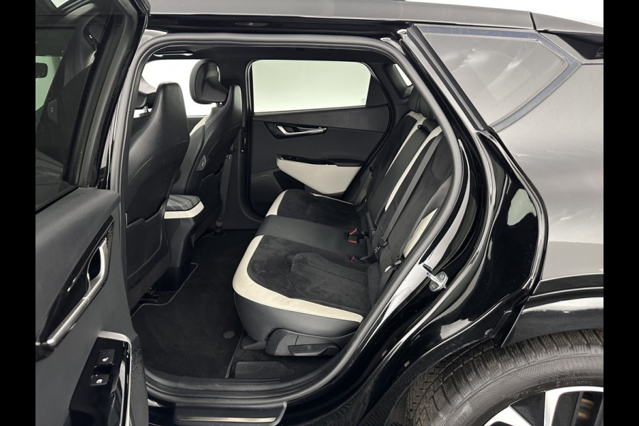 Kia Ev6 GT-Line 77.4 kWh (INCL-BTW) Aut. *HEATPUMP | PANO | HEAD-UP | LEATHER-ALCANTARA | ADAPTIVE-CRUISE | DIGI-COCKPIT | MERIDIAN-AUDIO | MEMORYPACK | FULL-LED | KEYLESS | TOPVIEW | DAB | BLINDSPOT | NAVI-FULLMAP |