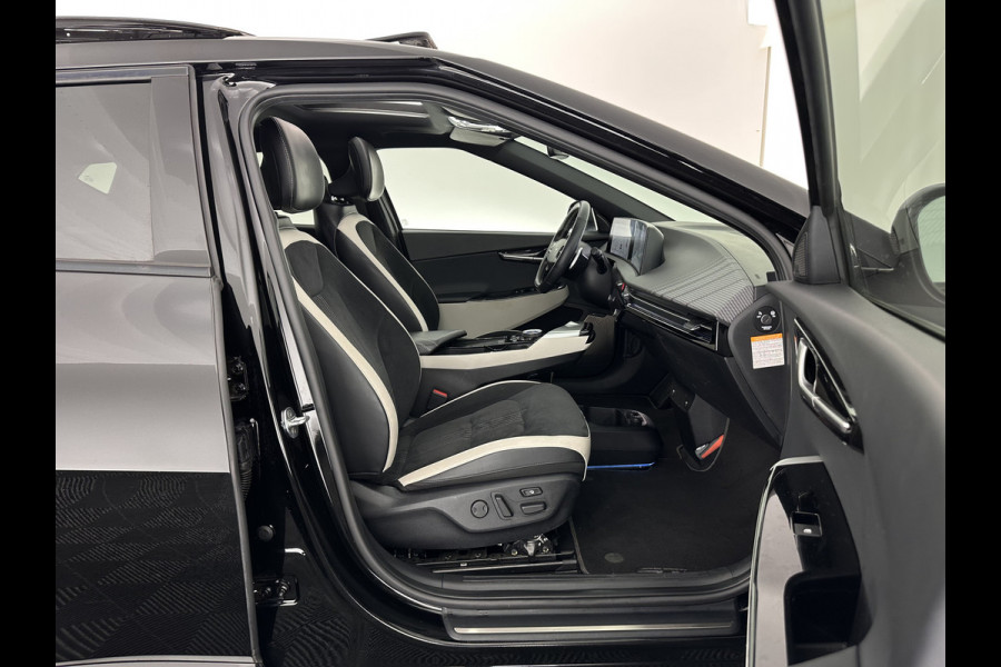 Kia Ev6 GT-Line 77.4 kWh (INCL-BTW) Aut. *HEATPUMP | PANO | HEAD-UP | LEATHER-ALCANTARA | ADAPTIVE-CRUISE | DIGI-COCKPIT | MERIDIAN-AUDIO | MEMORYPACK | FULL-LED | KEYLESS | TOPVIEW | DAB | BLINDSPOT | NAVI-FULLMAP |