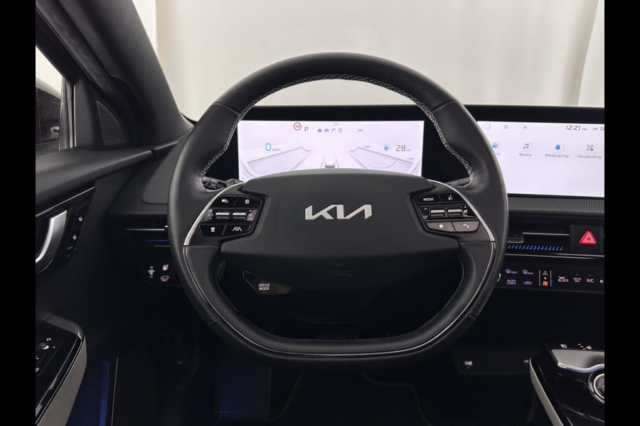Kia Ev6 GT-Line 77.4 kWh (INCL-BTW) Aut. *HEATPUMP | PANO | HEAD-UP | LEATHER-ALCANTARA | ADAPTIVE-CRUISE | DIGI-COCKPIT | MERIDIAN-AUDIO | MEMORYPACK | FULL-LED | KEYLESS | TOPVIEW | DAB | BLINDSPOT | NAVI-FULLMAP |