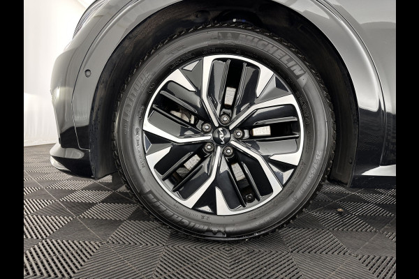 Kia Ev6 GT-Line 77.4 kWh (INCL-BTW) Aut. *HEATPUMP | PANO | HEAD-UP | LEATHER-ALCANTARA | ADAPTIVE-CRUISE | DIGI-COCKPIT | MERIDIAN-AUDIO | MEMORYPACK | FULL-LED | KEYLESS | TOPVIEW | DAB | BLINDSPOT | NAVI-FULLMAP |