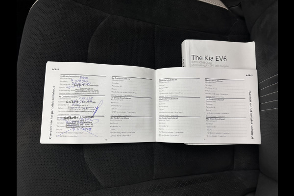 Kia Ev6 GT-Line 77.4 kWh (INCL-BTW) Aut. *HEATPUMP | PANO | HEAD-UP | LEATHER-ALCANTARA | ADAPTIVE-CRUISE | DIGI-COCKPIT | MERIDIAN-AUDIO | MEMORYPACK | FULL-LED | KEYLESS | TOPVIEW | DAB | BLINDSPOT | NAVI-FULLMAP |