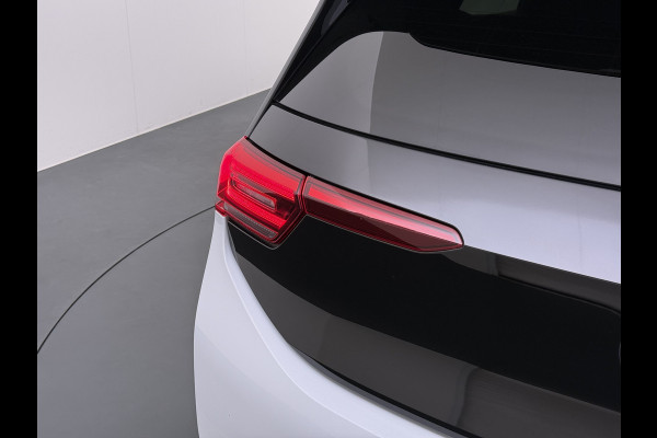 Volkswagen ID.3 First MAX 62kWh SOH 90% Panoramadak Ergo Active Stoelen Navi Pro Ecc Adap.Cruise Heads-Up Display Camera Pdc Lmv 20" Apple Carplay Android Auto Origineel Nederlandse Auto Zeer luxe uitvoering
