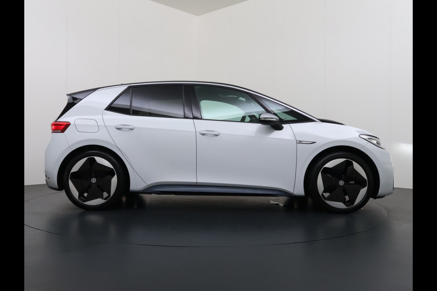 Volkswagen ID.3 First MAX 62kWh SOH 90% Panoramadak Ergo Active Stoelen Navi Pro Ecc Adap.Cruise Heads-Up Display Camera Pdc Lmv 20" Apple Carplay Android Auto Origineel Nederlandse Auto Zeer luxe uitvoering