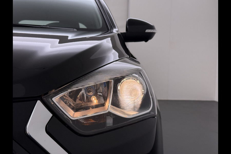 Jac iEV7 S 39kWh Automaat Leder 360°Camera Navi via Apple Carplay Android Auto Ecc Cruise Control Pdc Stoelverwarming Lmv Isofix Bluetooth Complete en Compacte EV