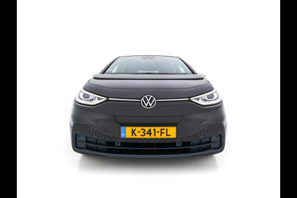 Volkswagen ID.3 First Max 58 kWh [ 3-Fase ] {SOH-89%} (INCL.BTW) *PANO | HEAD-UP | ADAPTIVE-CRUISE | FULL-LED | BLINDSPOT | CAMERA | KEYLESS | MICROFIBRE | AMBIENTLIGHT | NAVI-FULLMAP | DAB+ | ECC | HEATED-SPORTSEATS | DIGI-COCKPIT | 20"ALU*