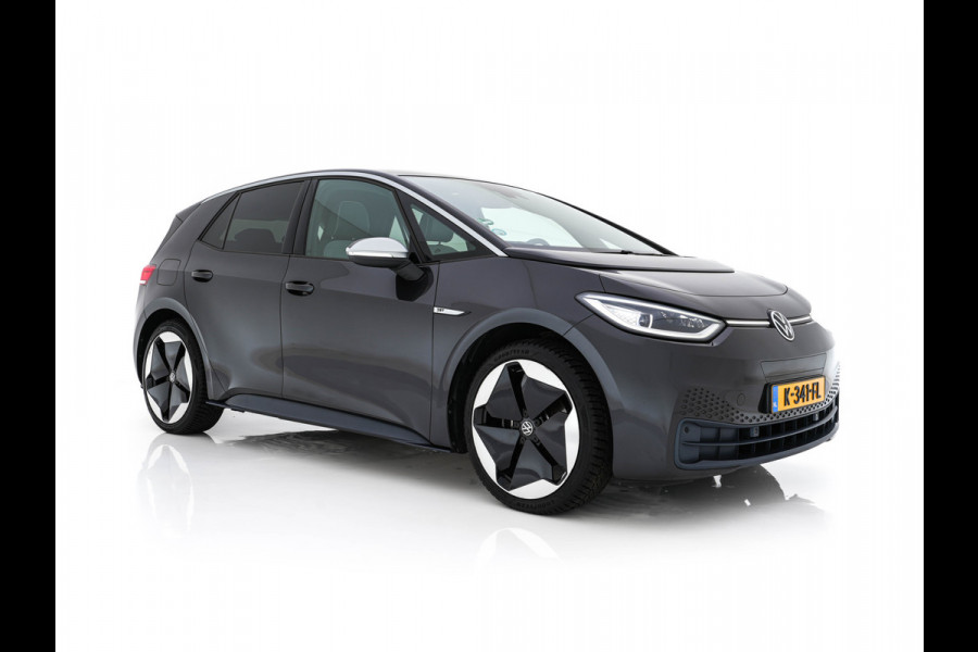 Volkswagen ID.3 First Max 58 kWh [ 3-Fase ] {SOH-89%} (INCL.BTW) *PANO | HEAD-UP | ADAPTIVE-CRUISE | FULL-LED | BLINDSPOT | CAMERA | KEYLESS | MICROFIBRE | AMBIENTLIGHT | NAVI-FULLMAP | DAB+ | ECC | HEATED-SPORTSEATS | DIGI-COCKPIT | 20"ALU*